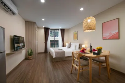 Deluxe Double Room — HB Serviced Apartment - Lạc Long Quân